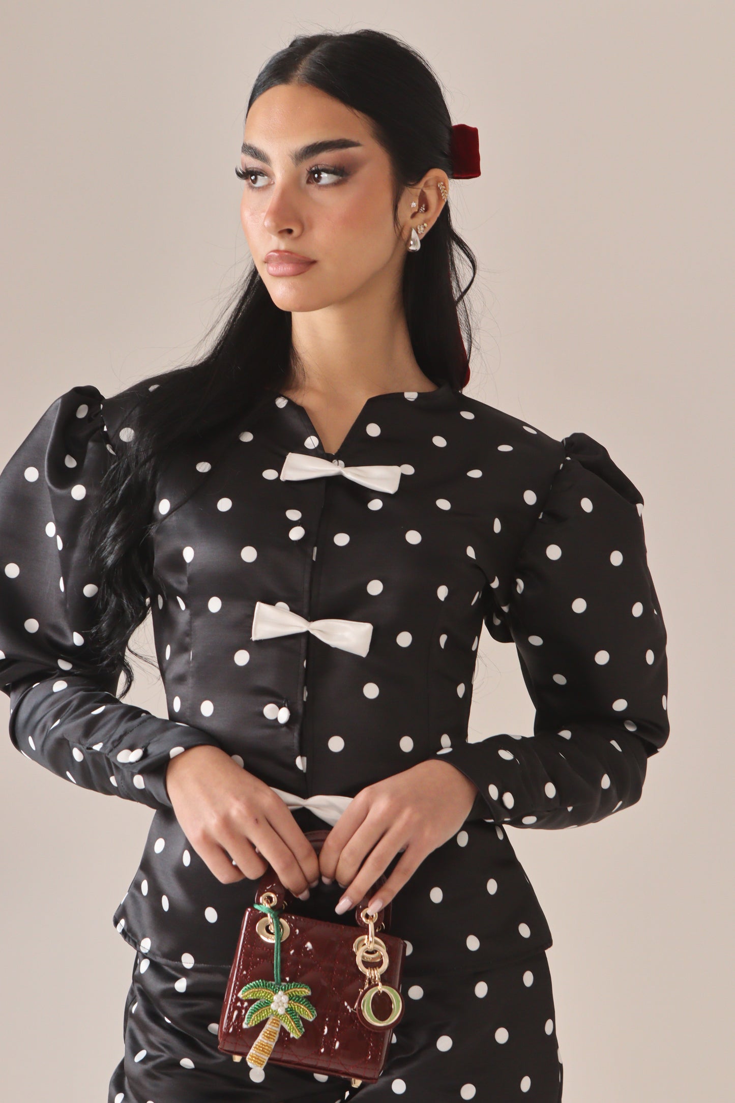 The Andriana Set - Black